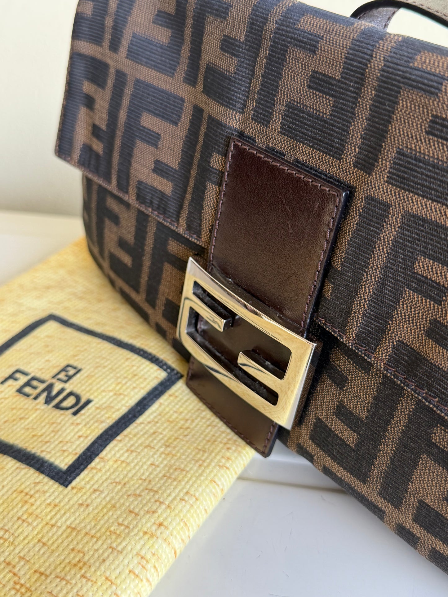 Fendi Baguette Zucca vintage
