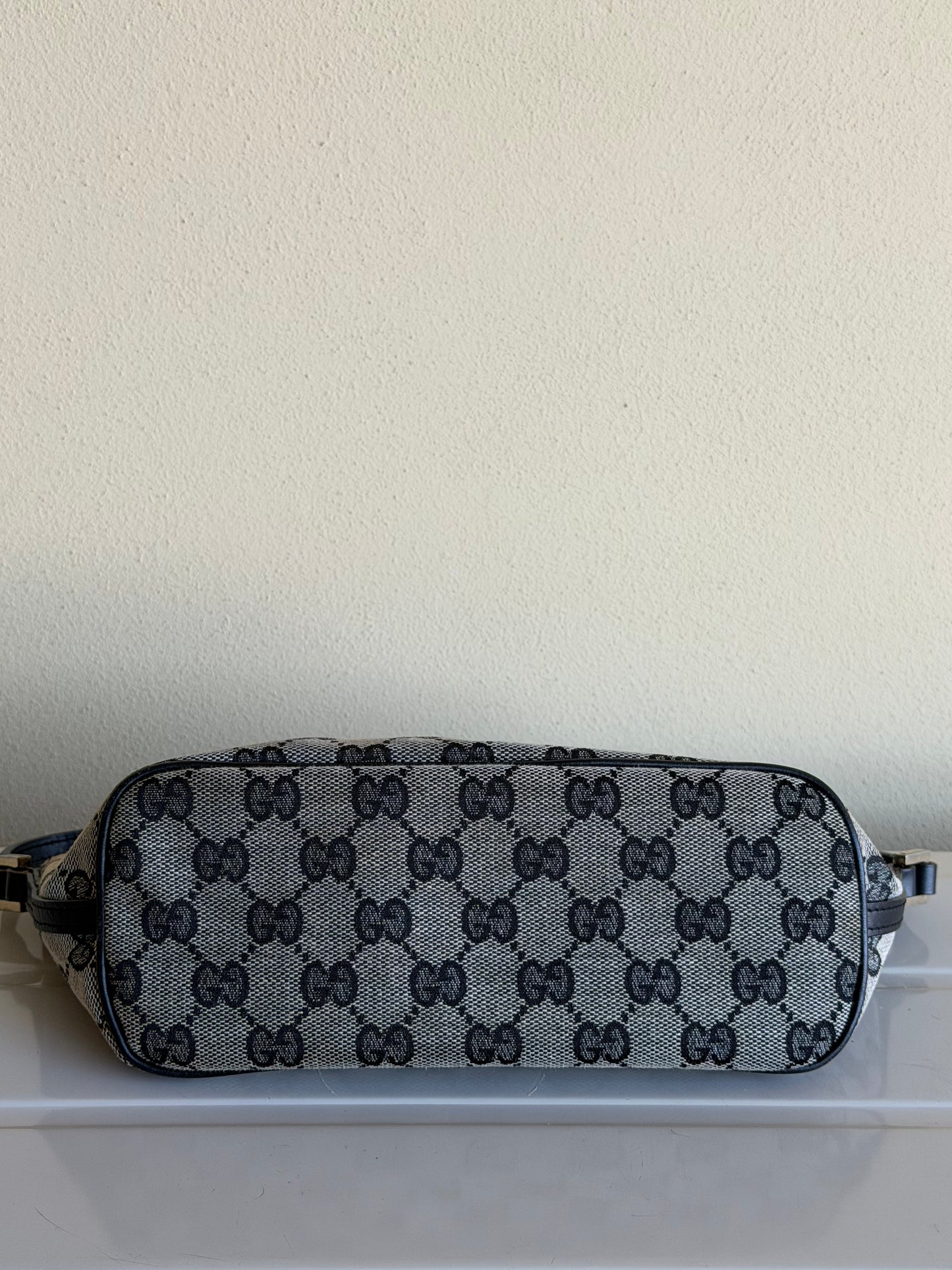 Gucci boat bag grey/black