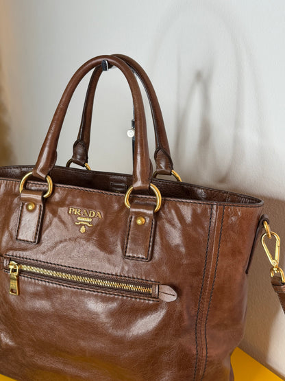 Prada tote nocciola