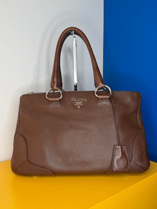 Prada tote chocolate