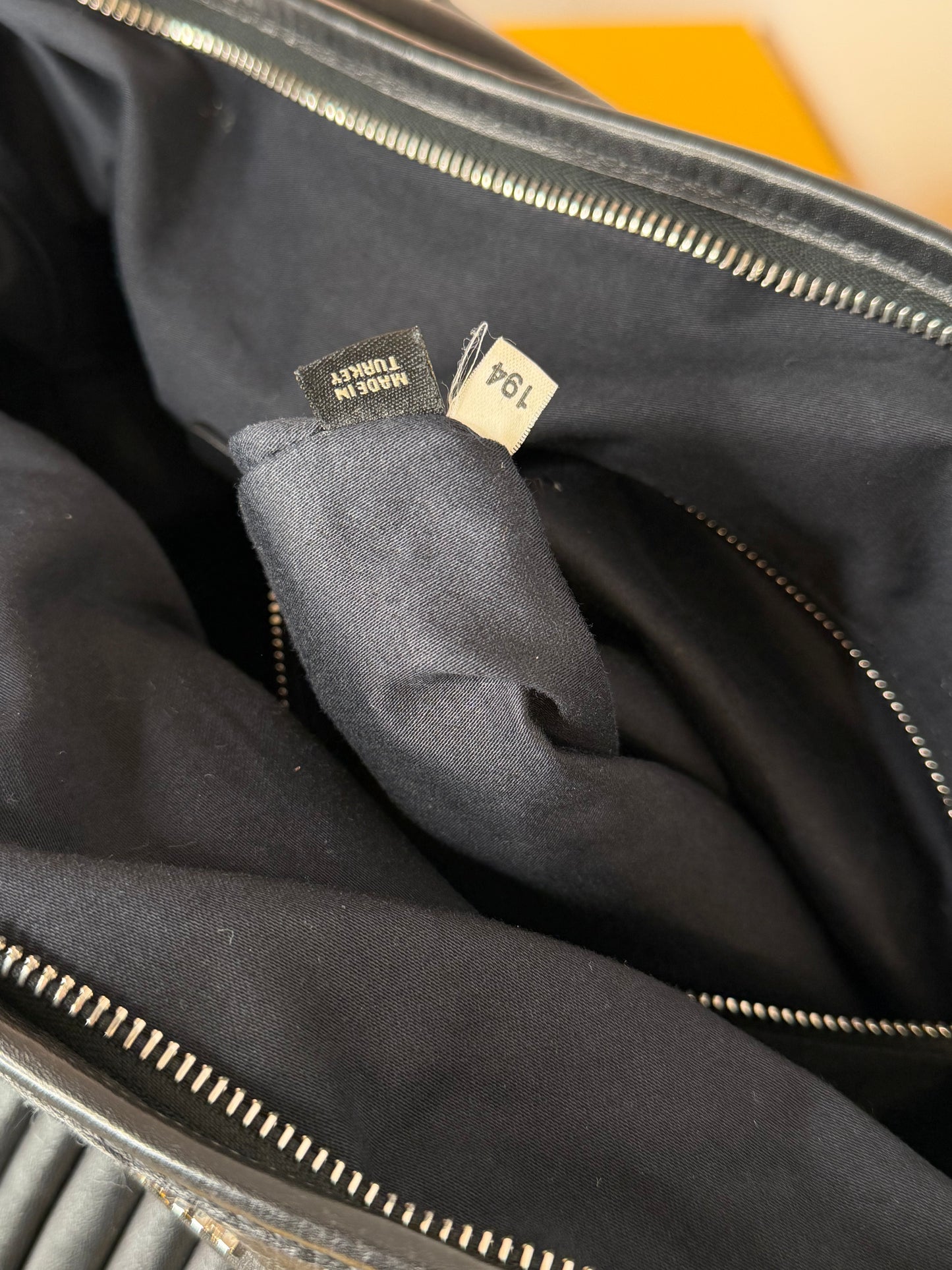 Miu Miu tote nera