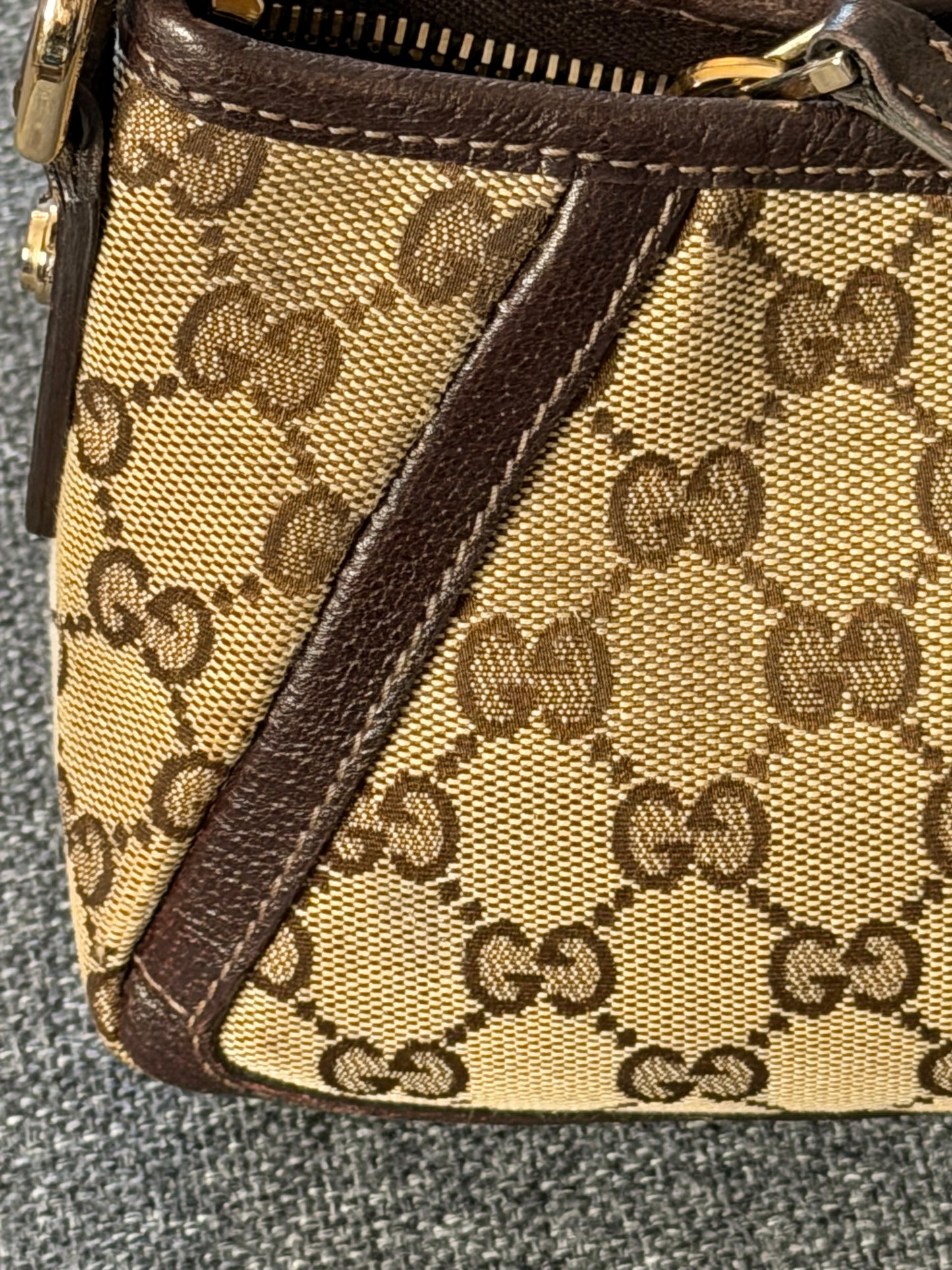 Gucci Mini abbey
