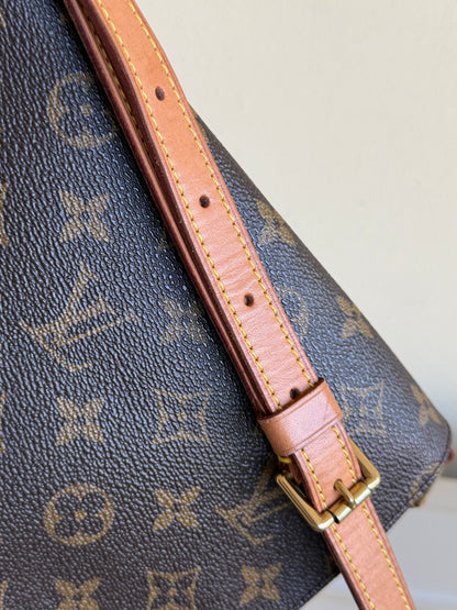 Louis Vuitton musette PM