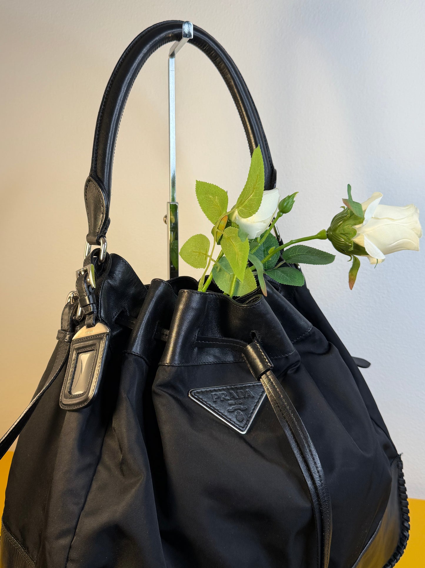 Prada secchiello
