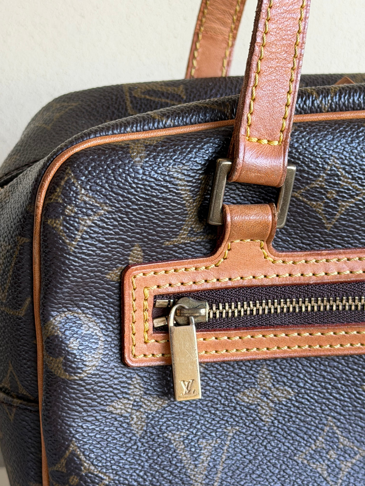 Louis Vuitton Cité MM
