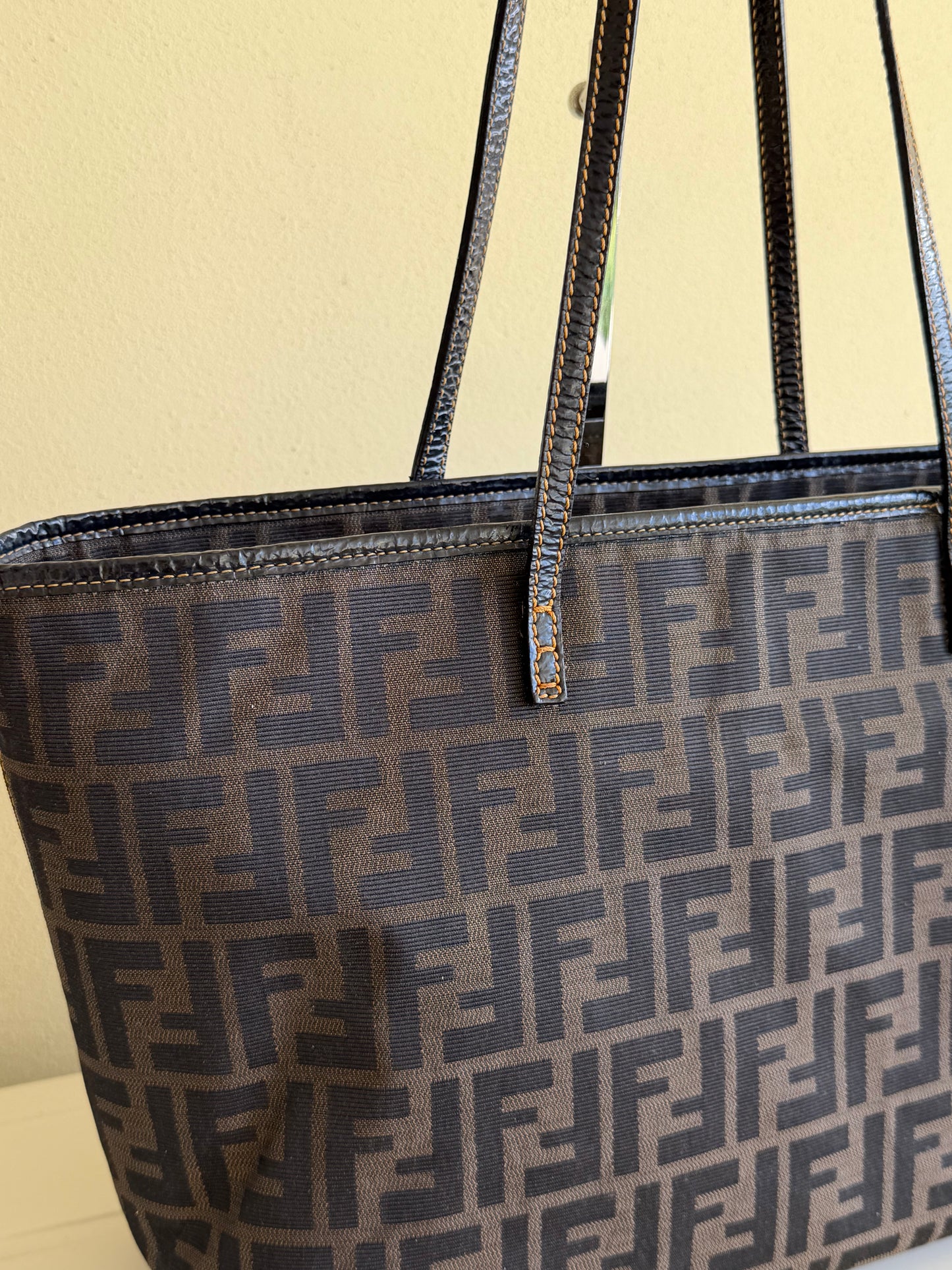 Fendi tote
