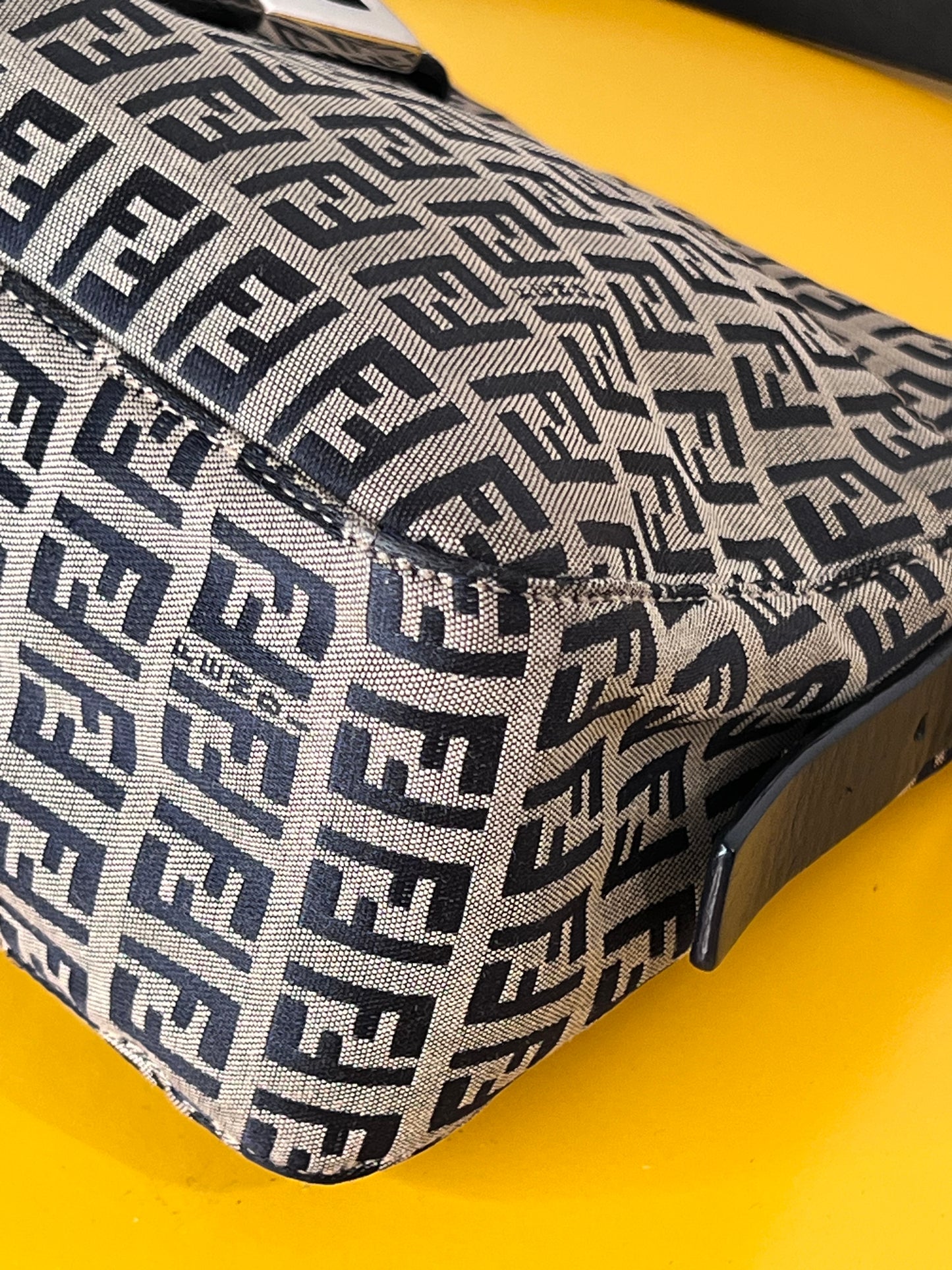Fendi Baguette Blu