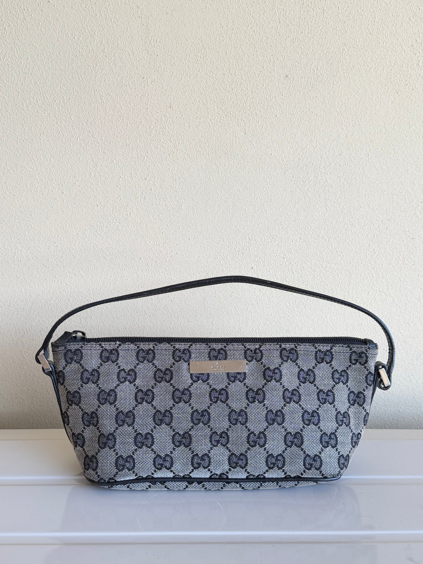 Gucci boat bag grey/black