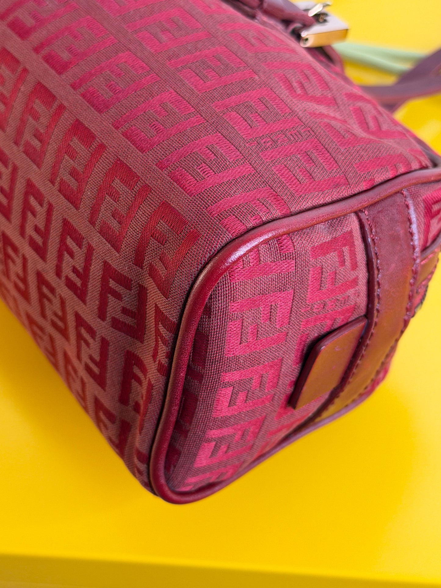 Fendi Bassotto Rossa