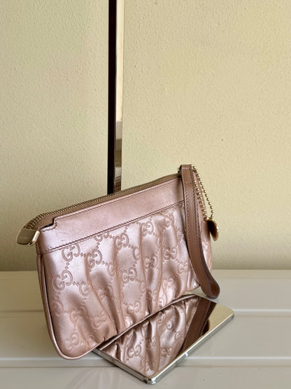 Gucci Pouch charmy