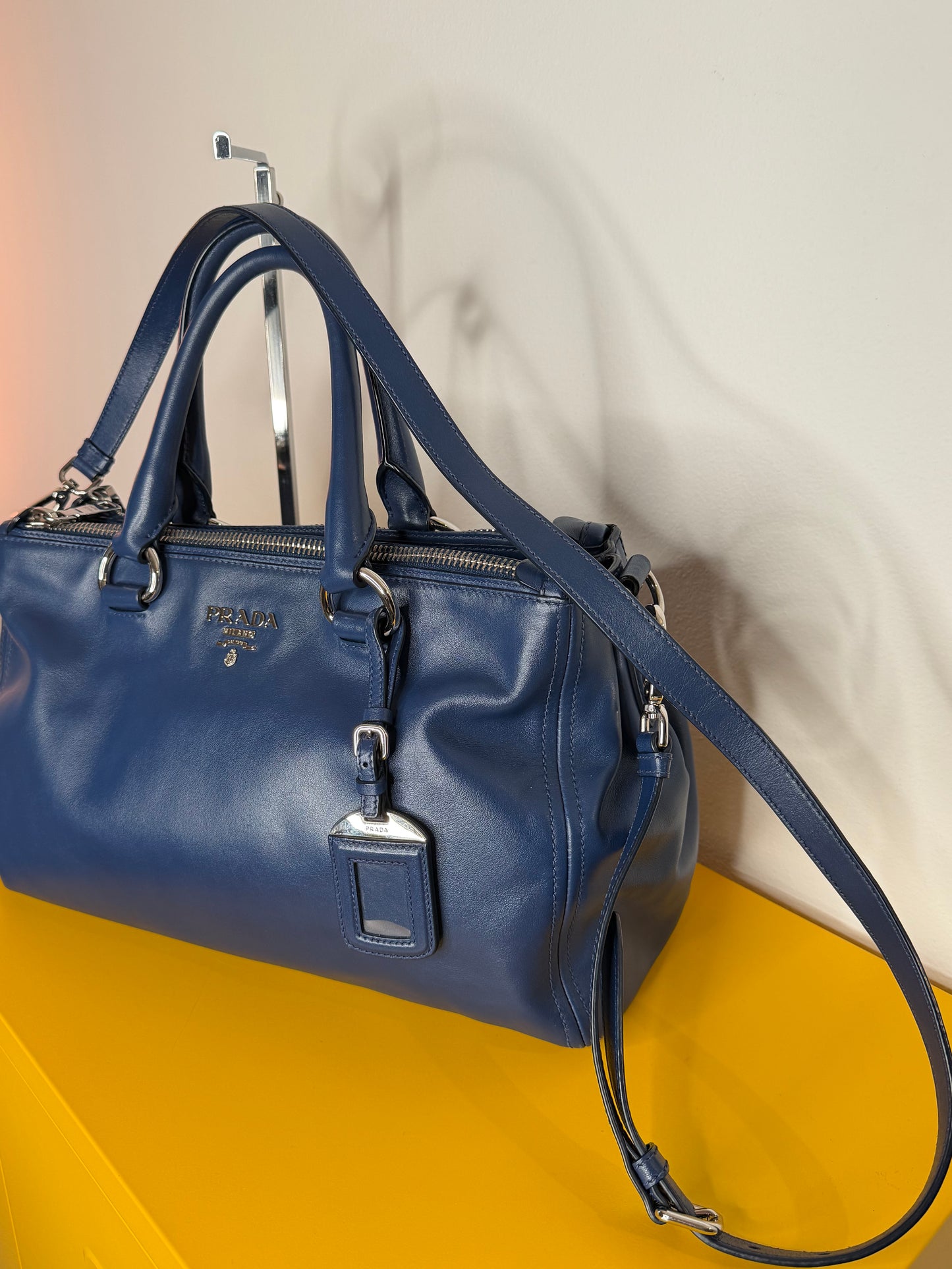 Prada soft calf blu