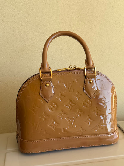 Louis Vuitton Alma BB Vernis