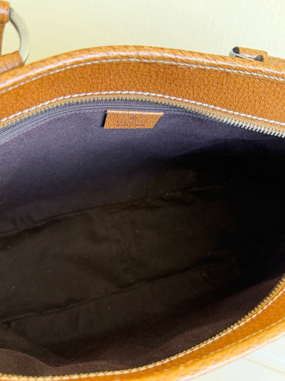 Gucci tote beige