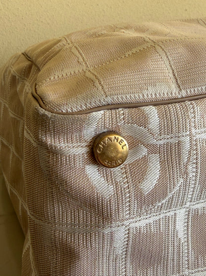 Chanel Tote new travel light