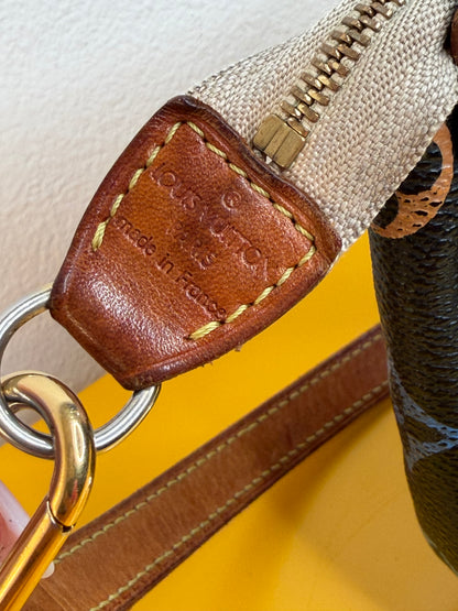 Louis Vuitton Pochette accessoire Takashi Murakami