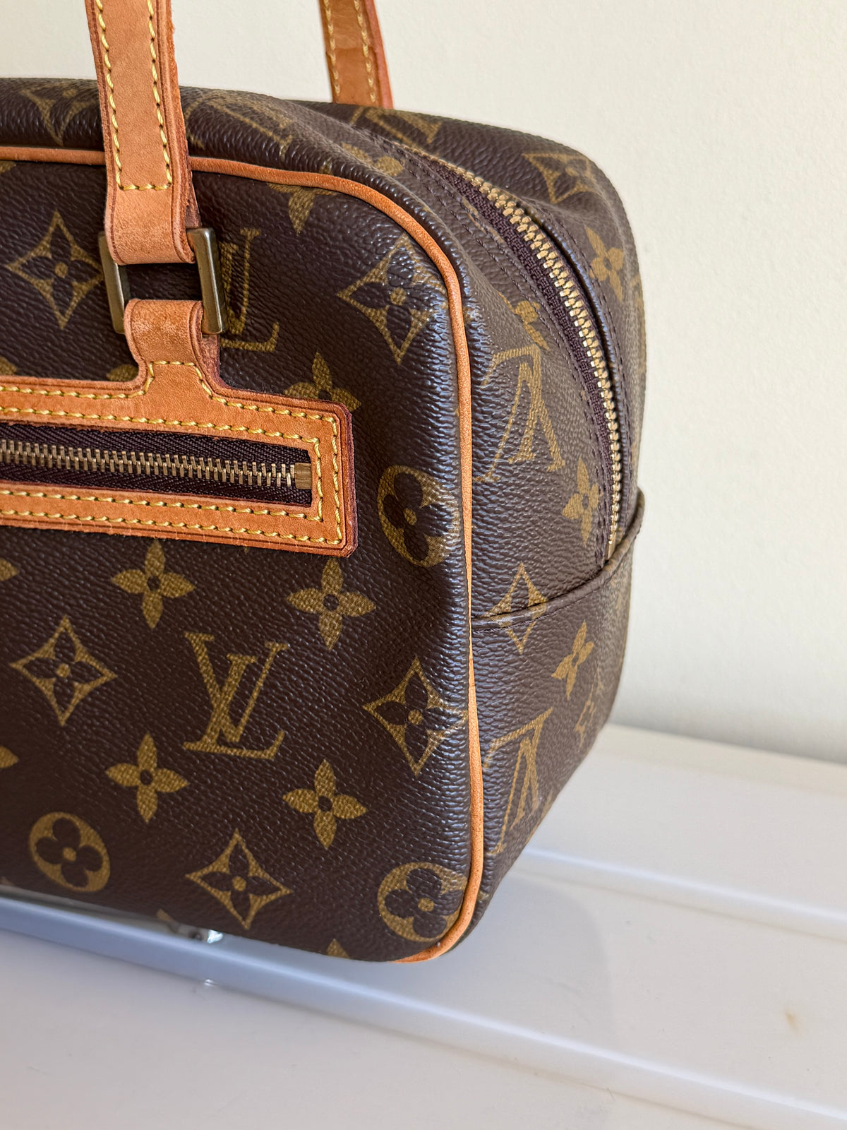 Louis Vuitton Citè MM