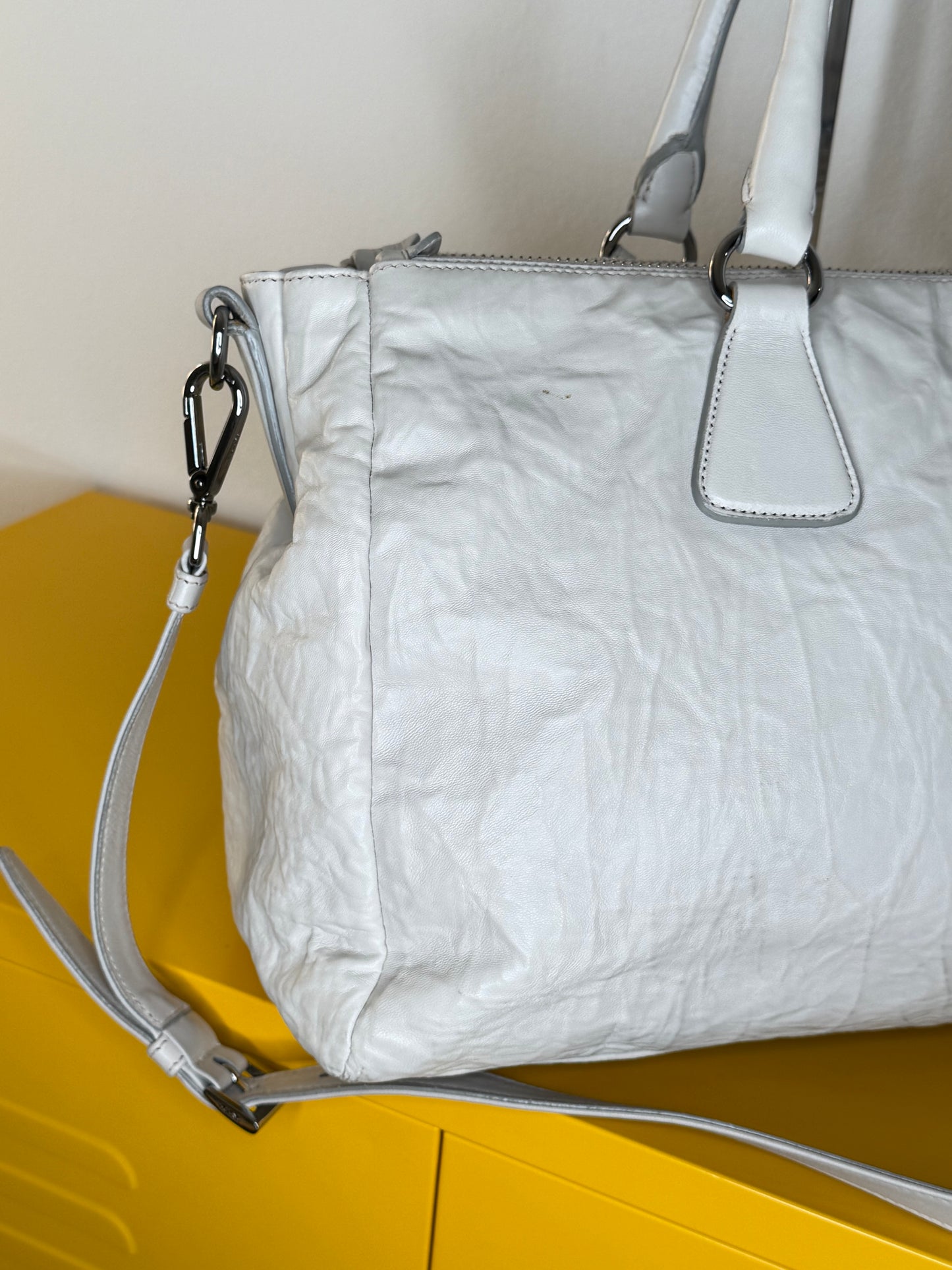 Prada Hobo Color Ghiaccio