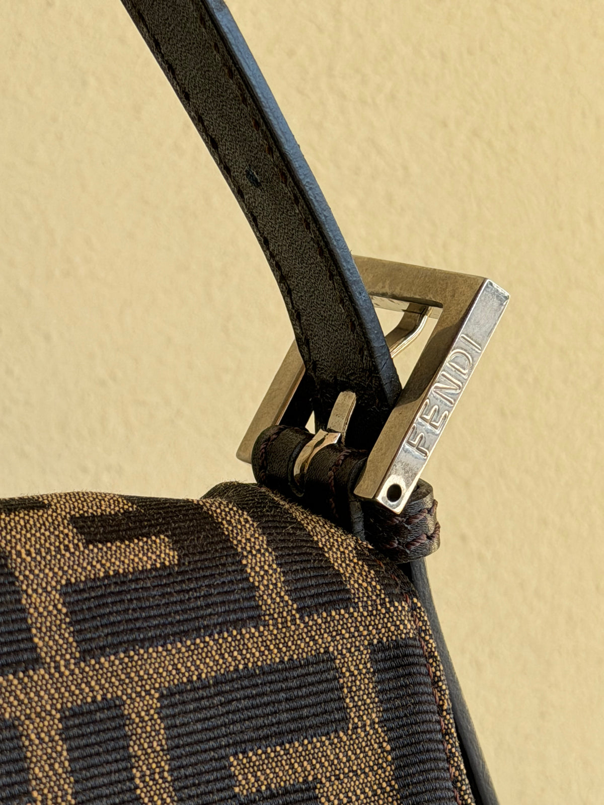 Fendi Mamma Baguette Zucca