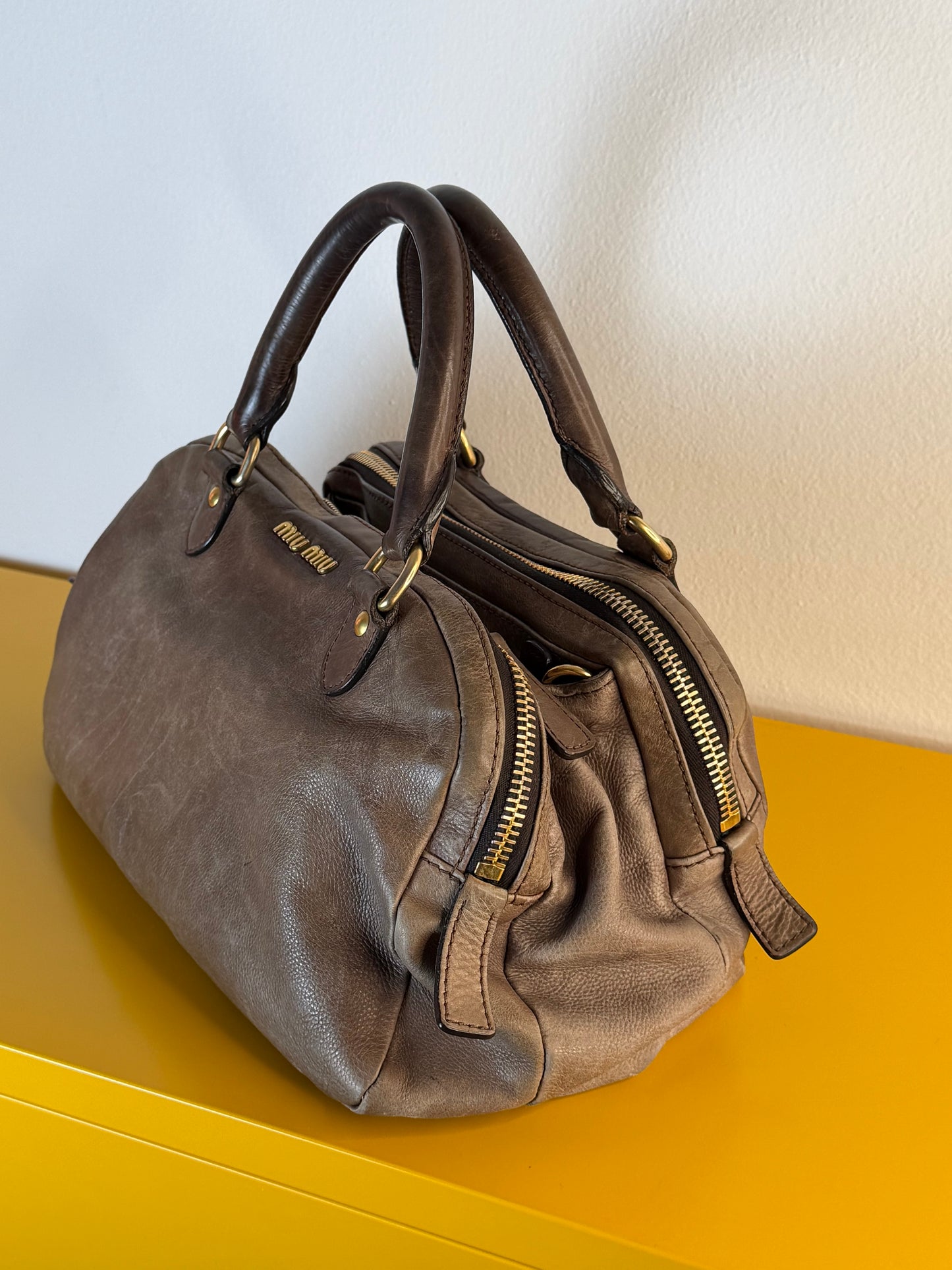 Miu Miu pelle distressed