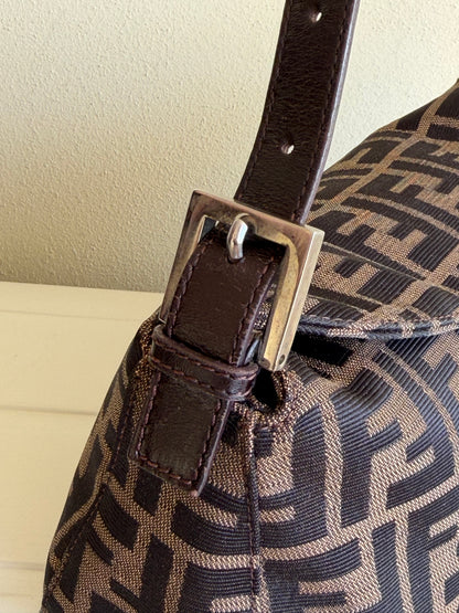 Fendi baguette double flap zucca