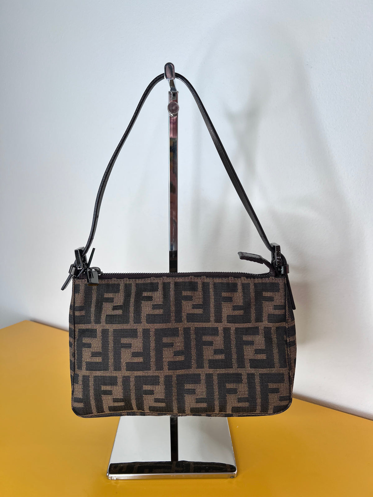 Borsetta a spalla Fendi Zucca