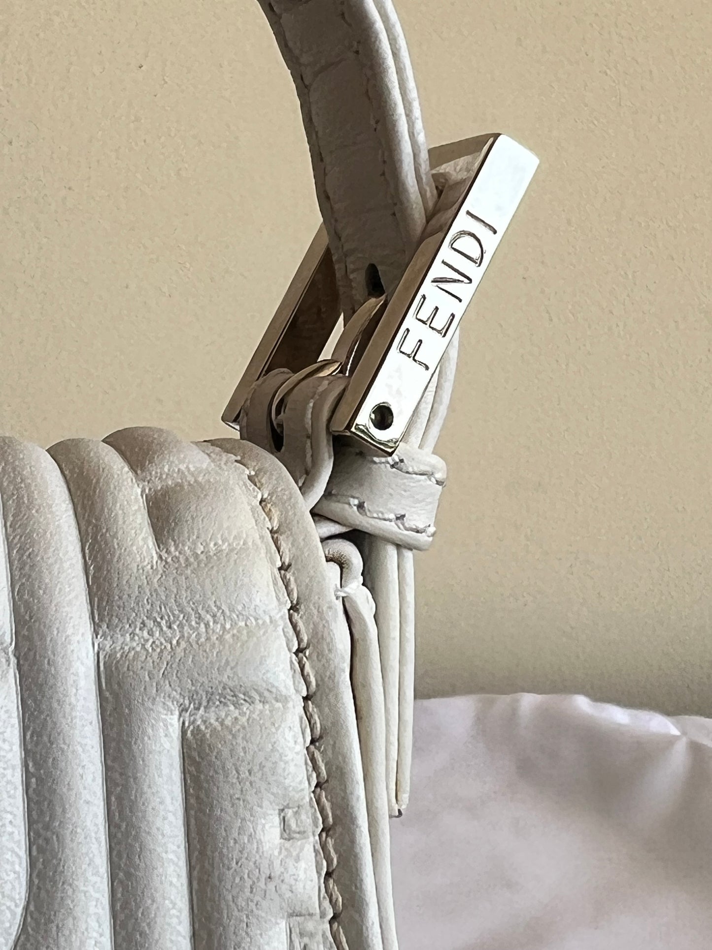 Fendi Baguette Nappa Bianca