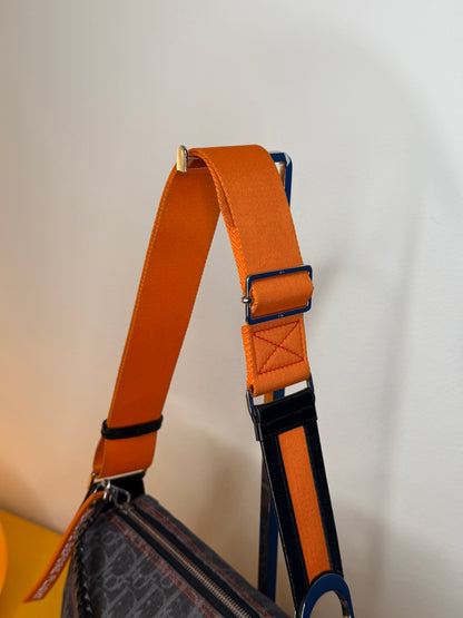 Dior Remove before flight