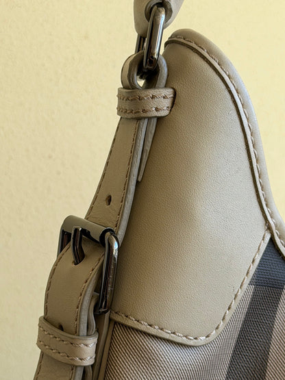 Burberry Hobo in Pelle
