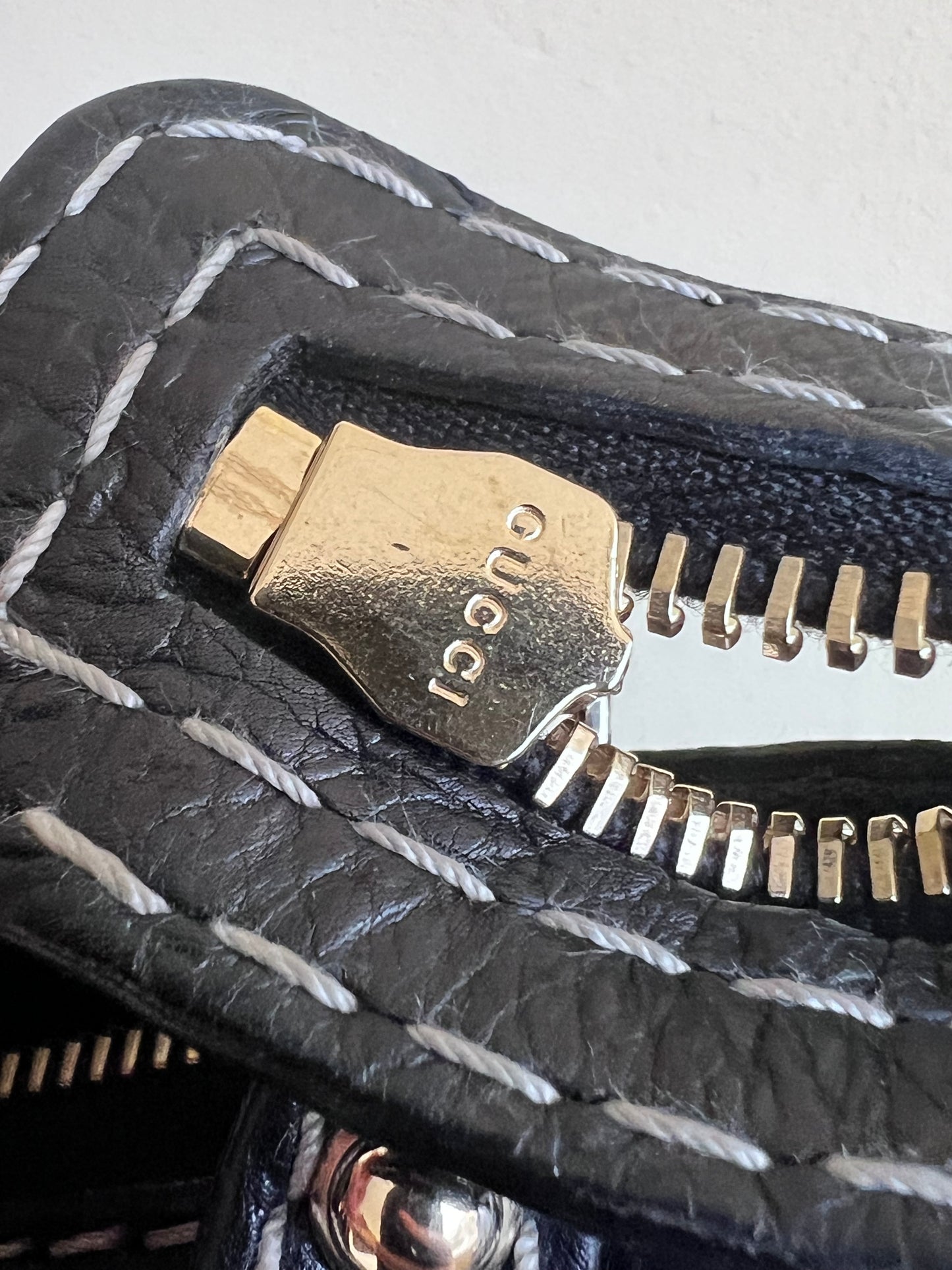 Gucci tote hysteria