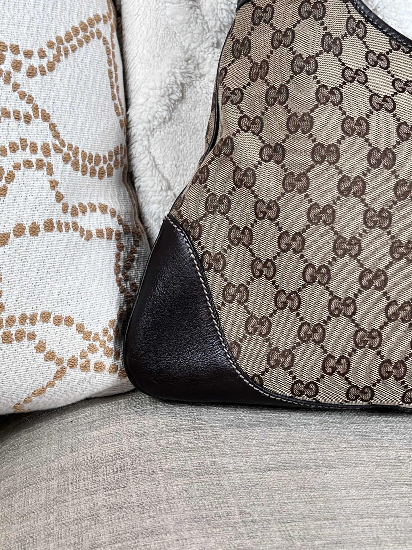 Gucci Jackie web