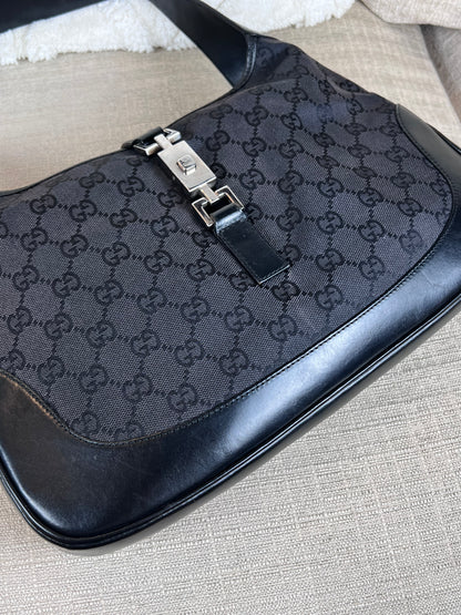 Gucci Jackie black