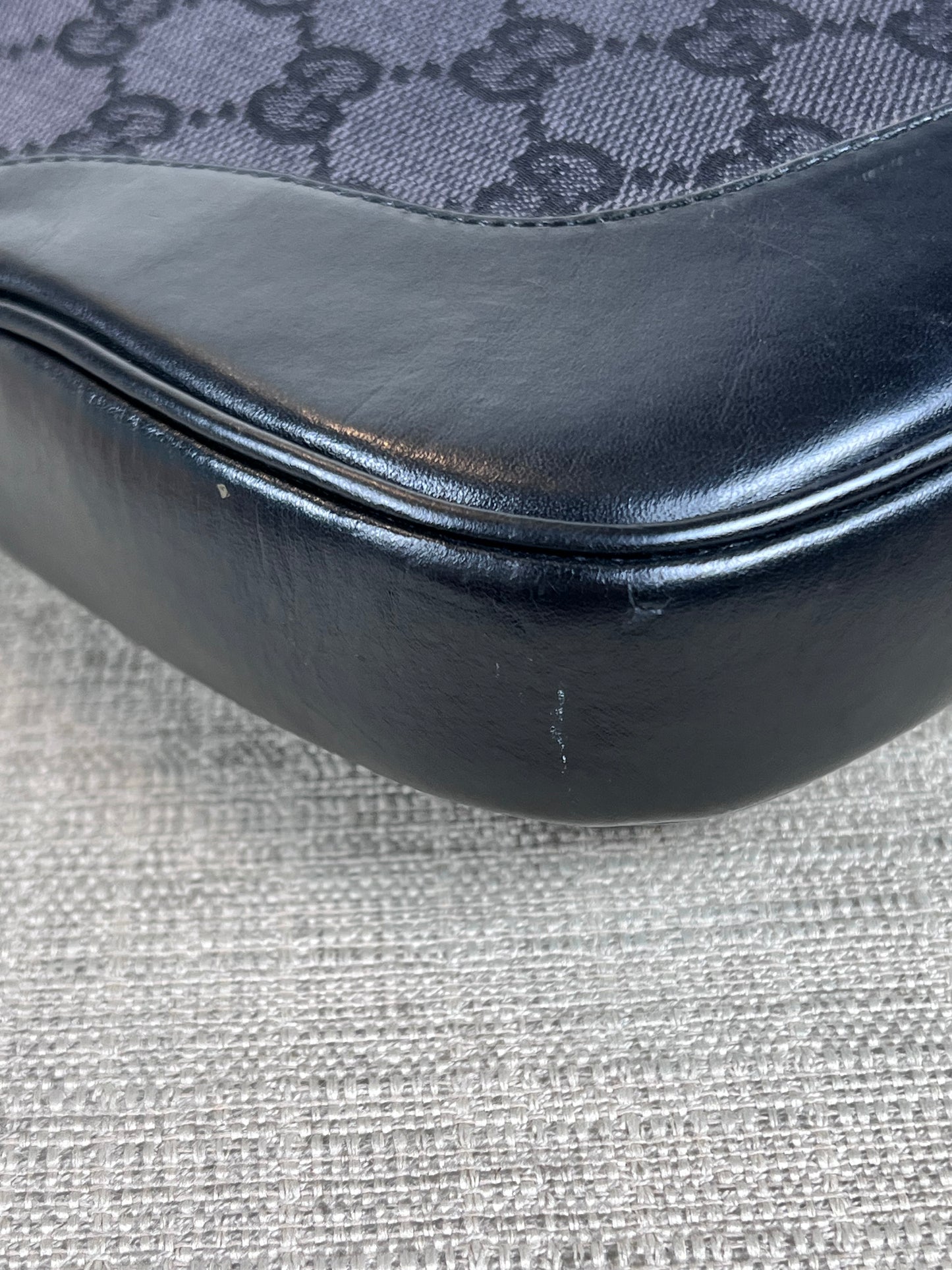 Gucci Jackie black