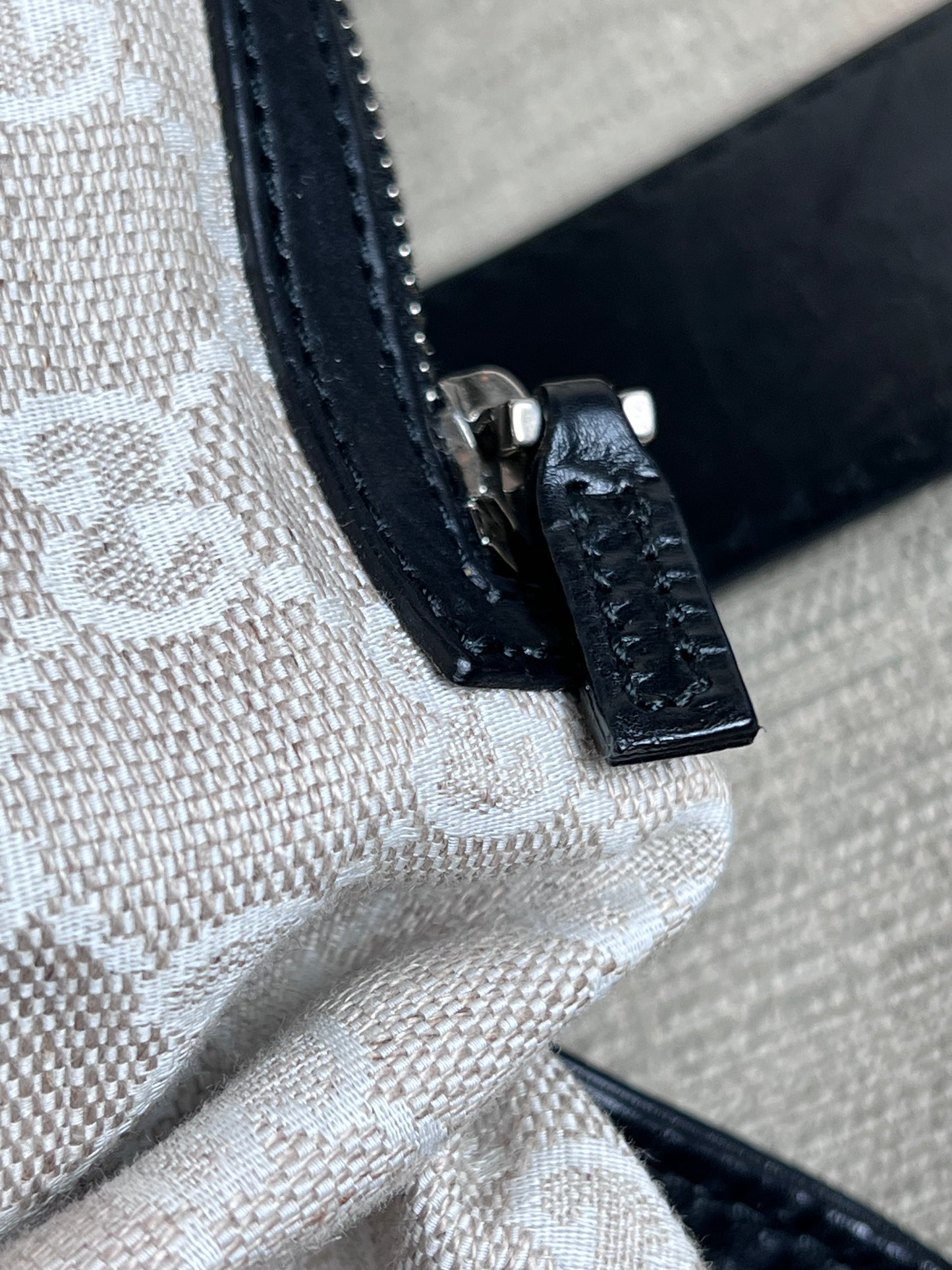 Gucci Stirrup Soft