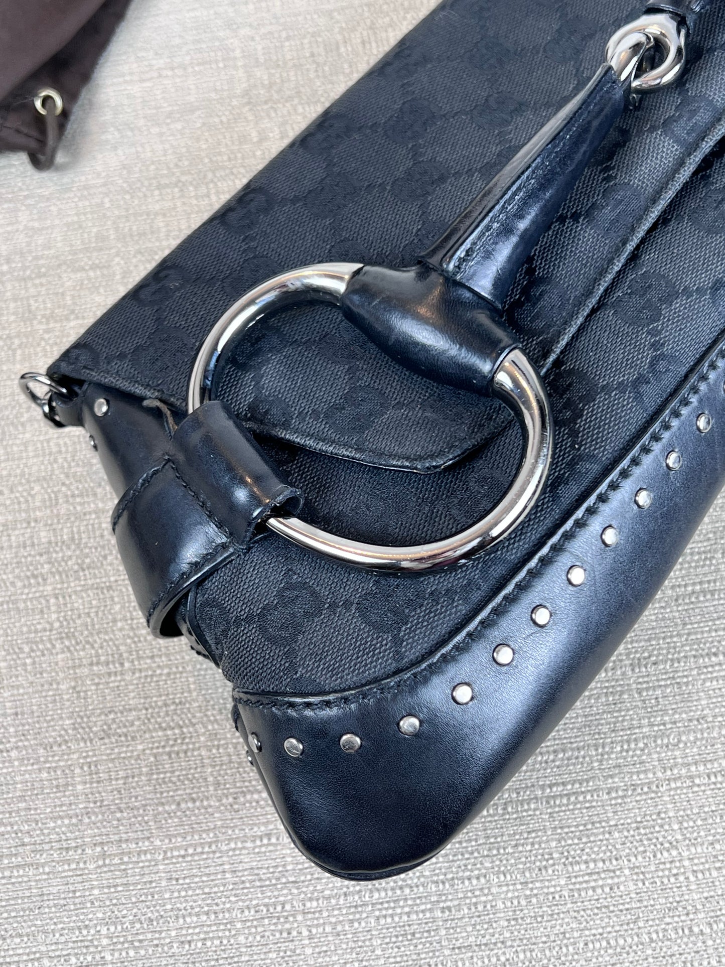 Gucci Horsebit chain with rivets