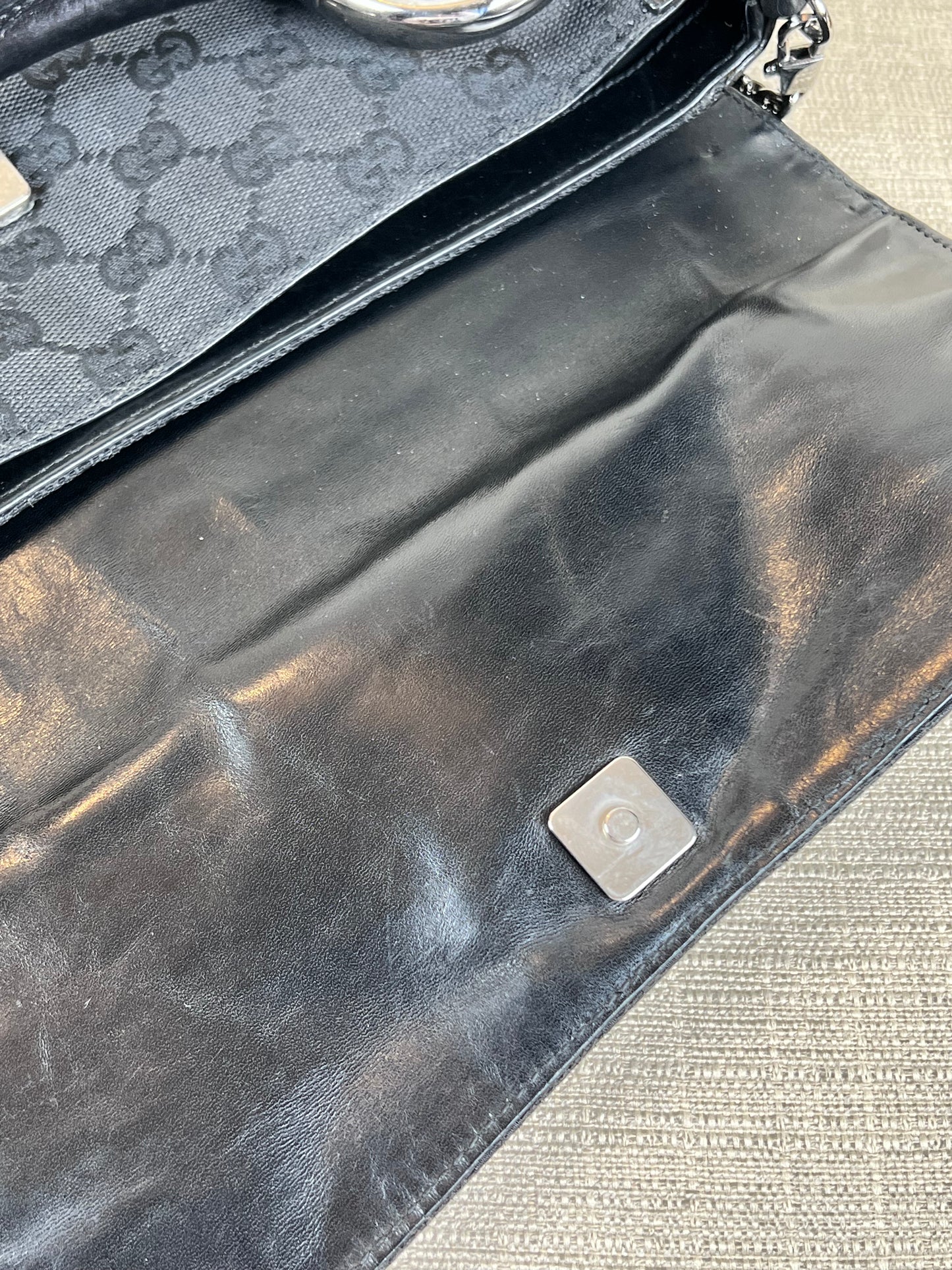 Gucci Horsebit chain with rivets