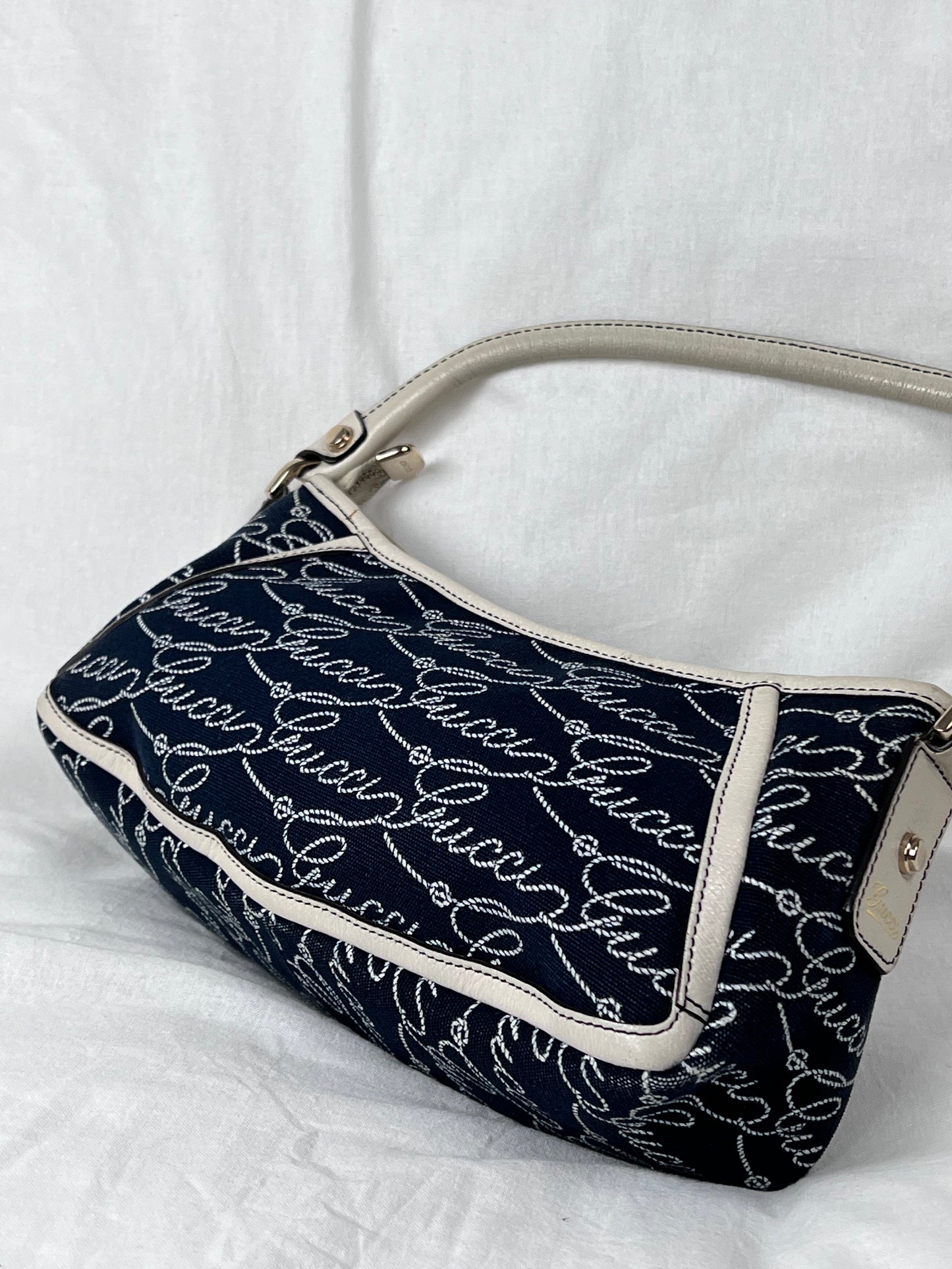 Gucci abbey denim baguette