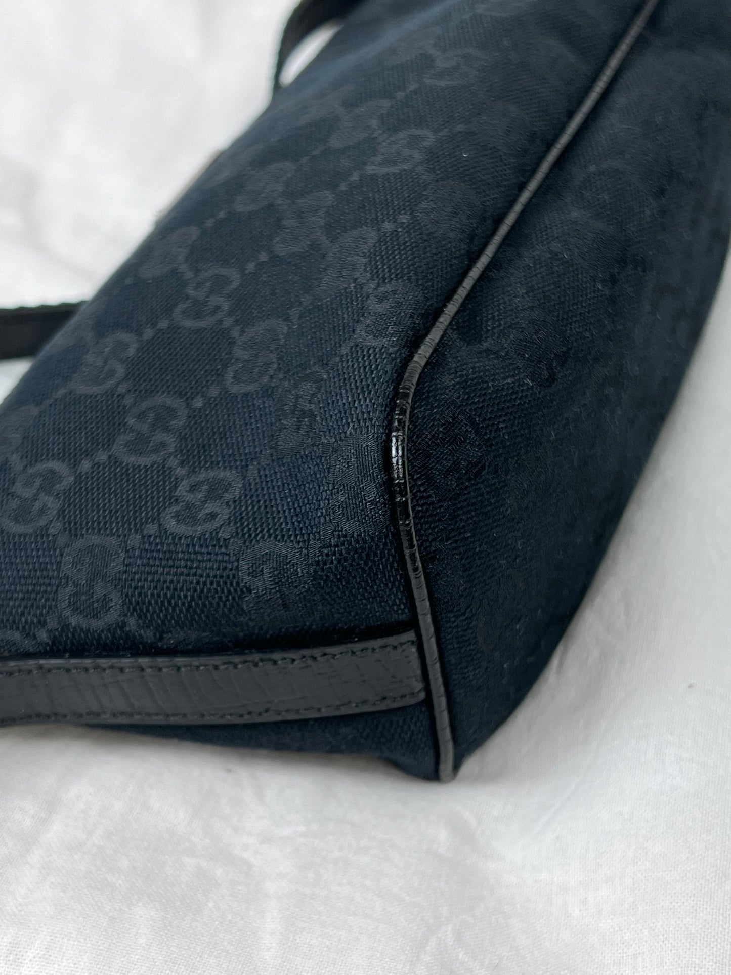 Gucci Boat bag banda web