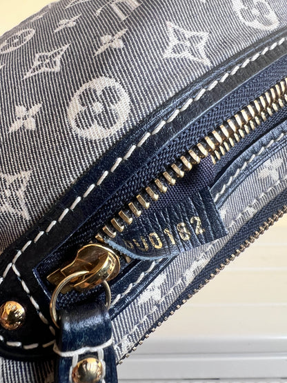 Louis Vuitton Pochette