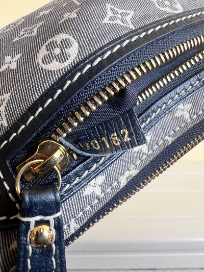Louis Vuitton Pochette