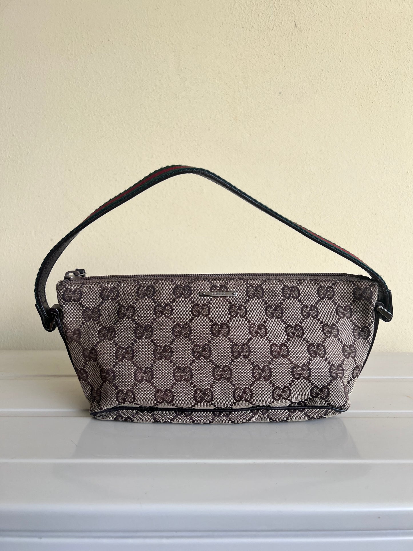 Gucci Boat Bag classic monogram