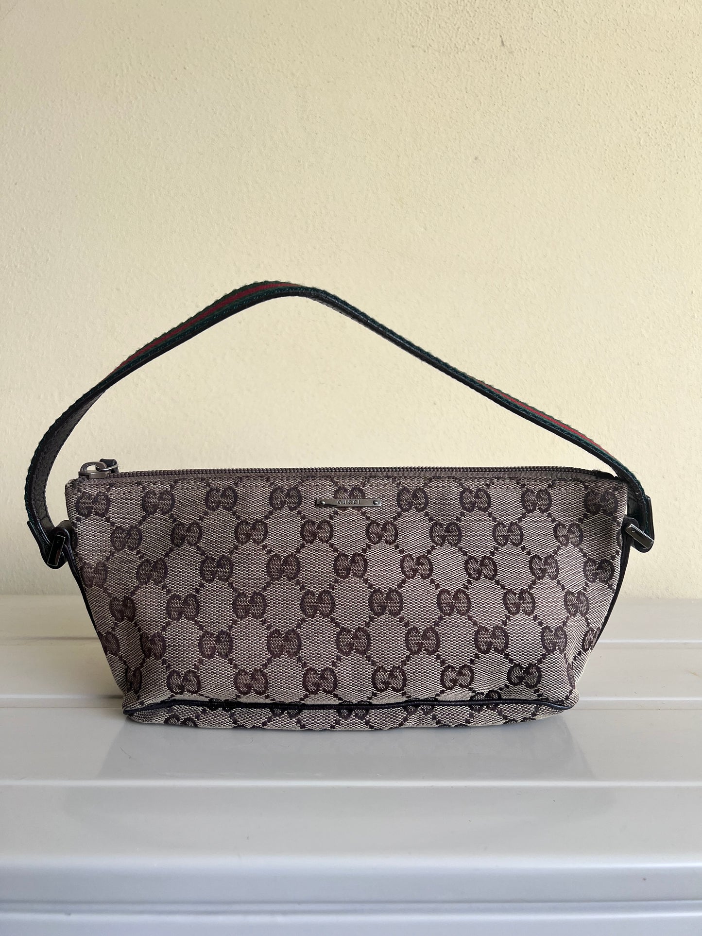 Gucci Boat Bag classic monogram
