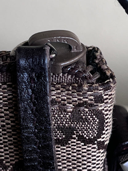 Gucci Boat Bag classic monogram