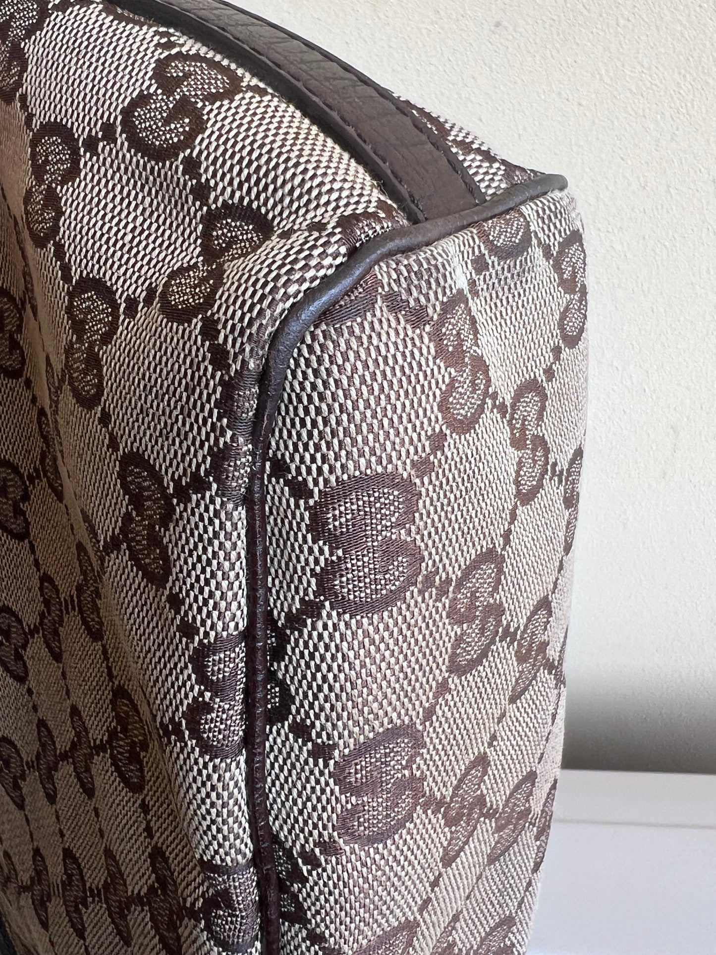 Gucci Boat Bag classic monogram