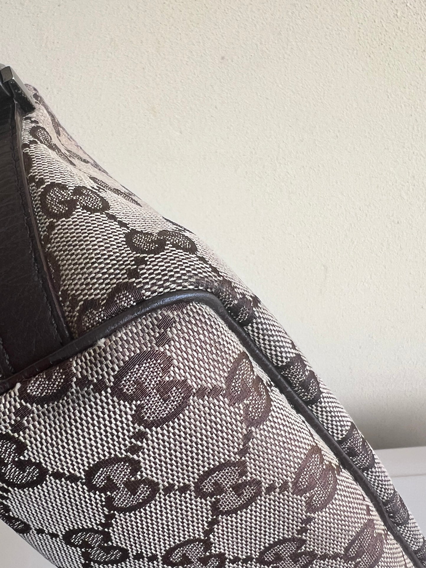 Gucci Boat Bag classic monogram