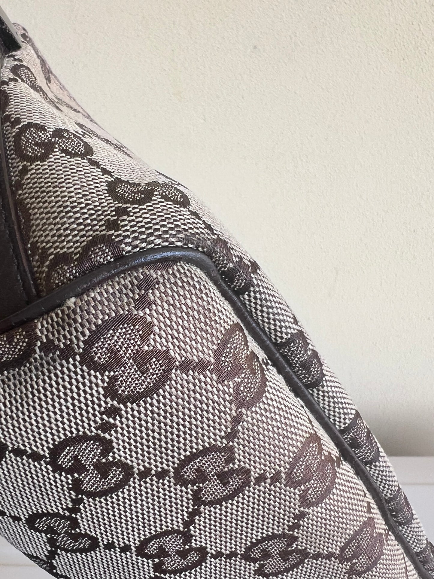 Gucci Boat Bag classic monogram