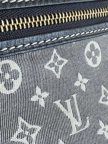 Louis Vuitton Pochette