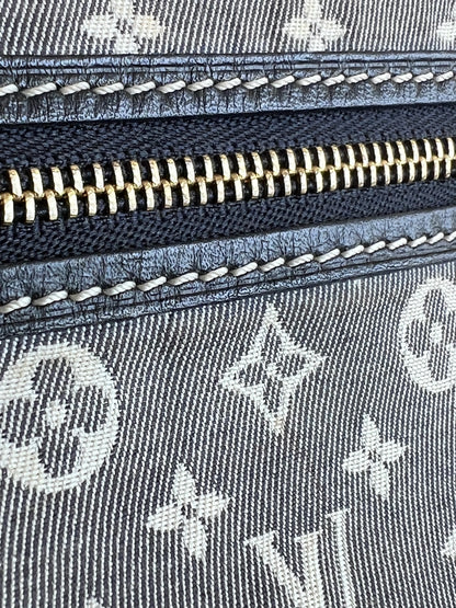 Louis Vuitton Pochette