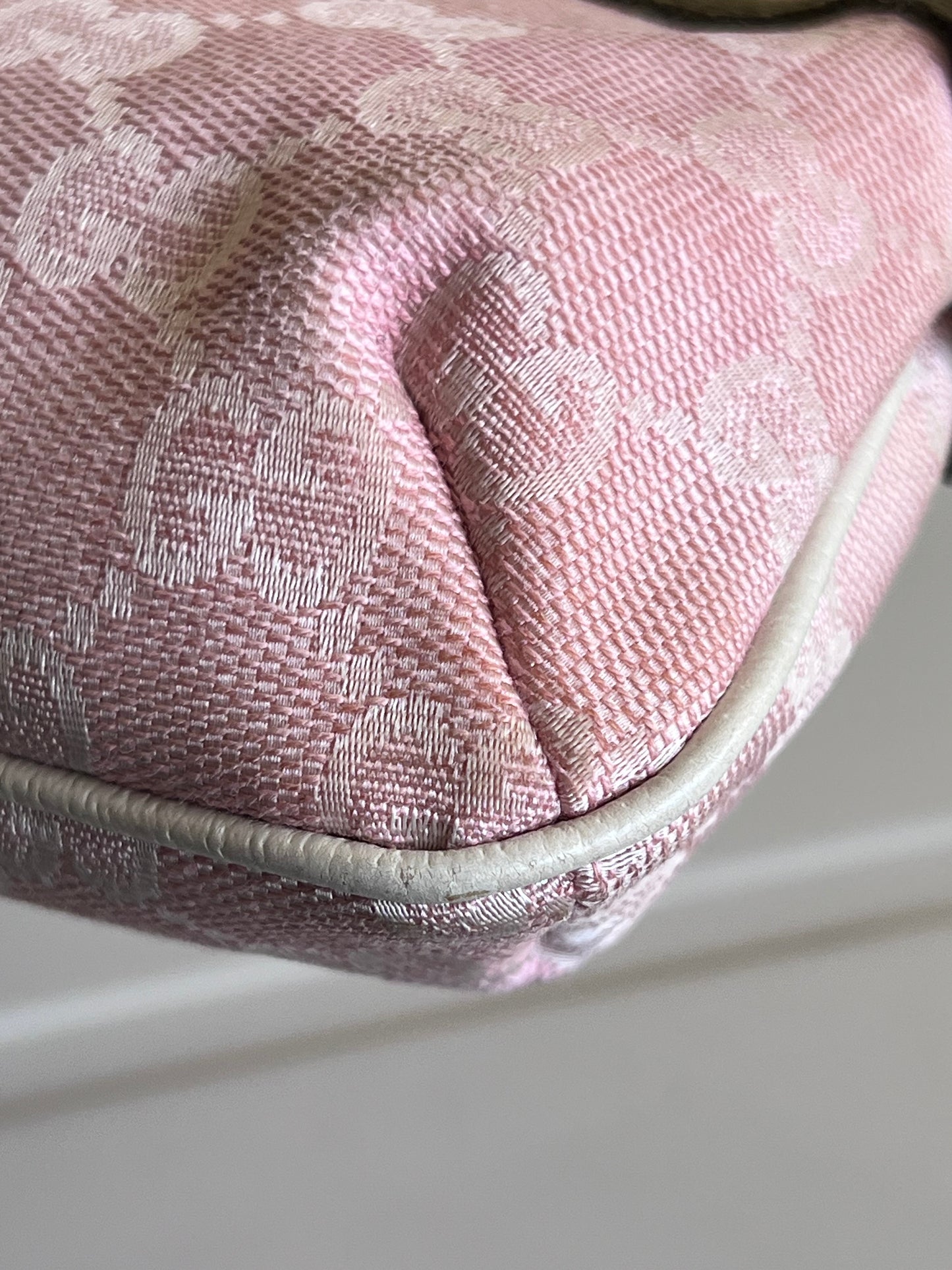 Gucci Sherry line pink