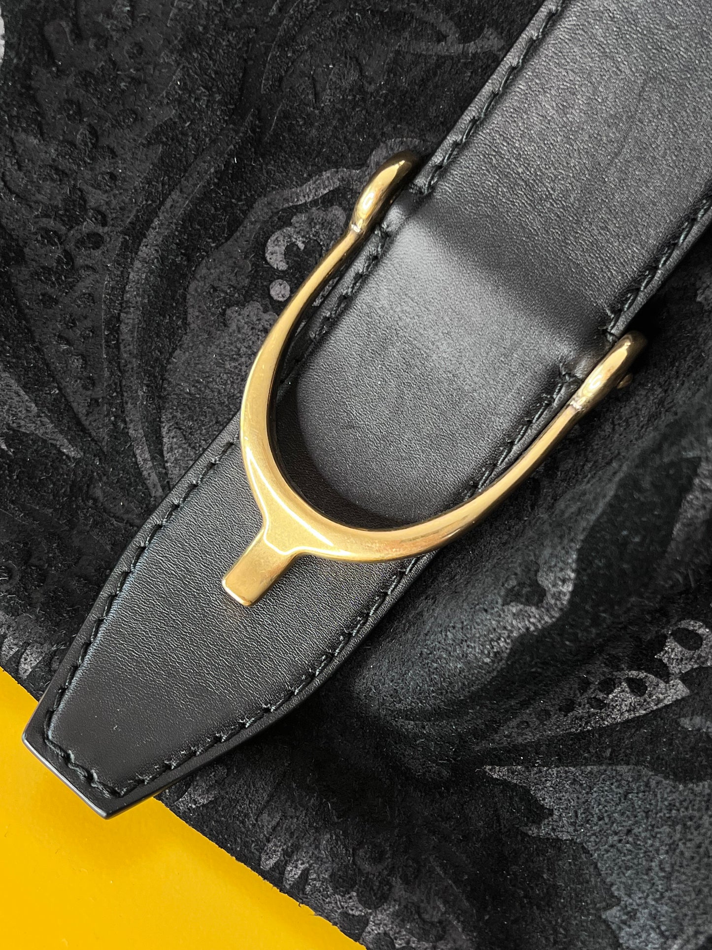 Gucci Soft Stirrup black