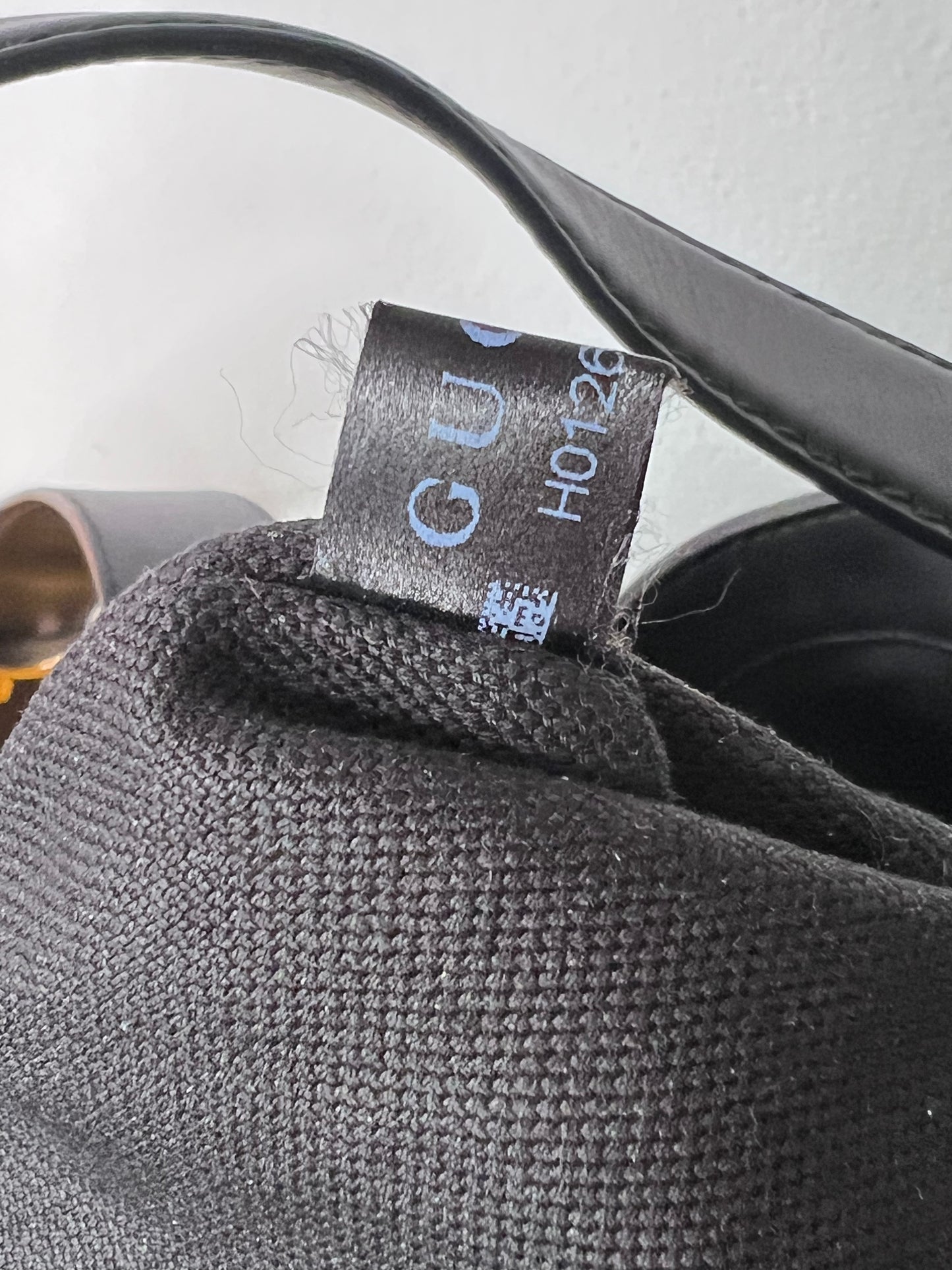 Gucci Soft Stirrup black